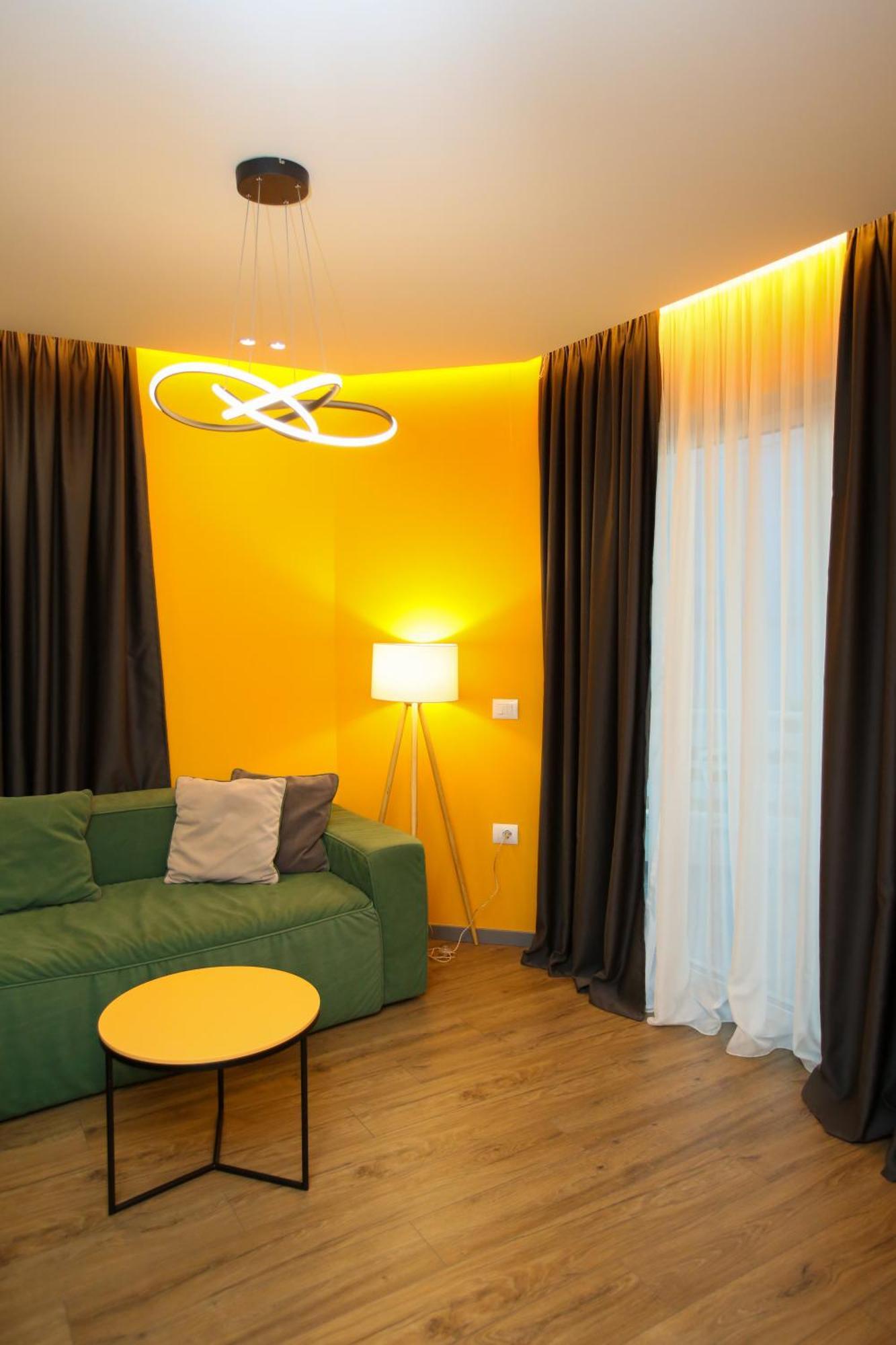 Imperial Visar Yellow Appartamento *